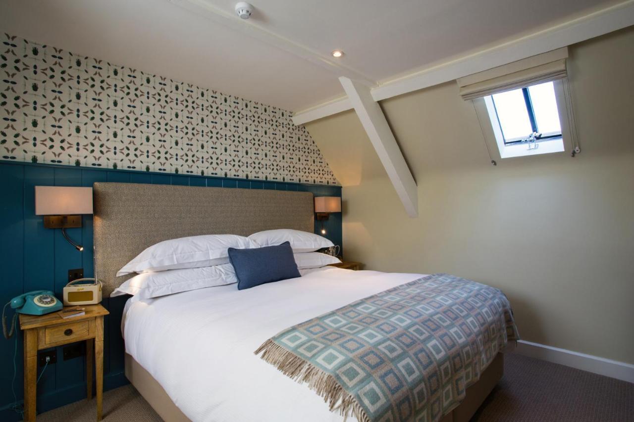The Boot At Barnsley Hotel Cirencester Exterior photo